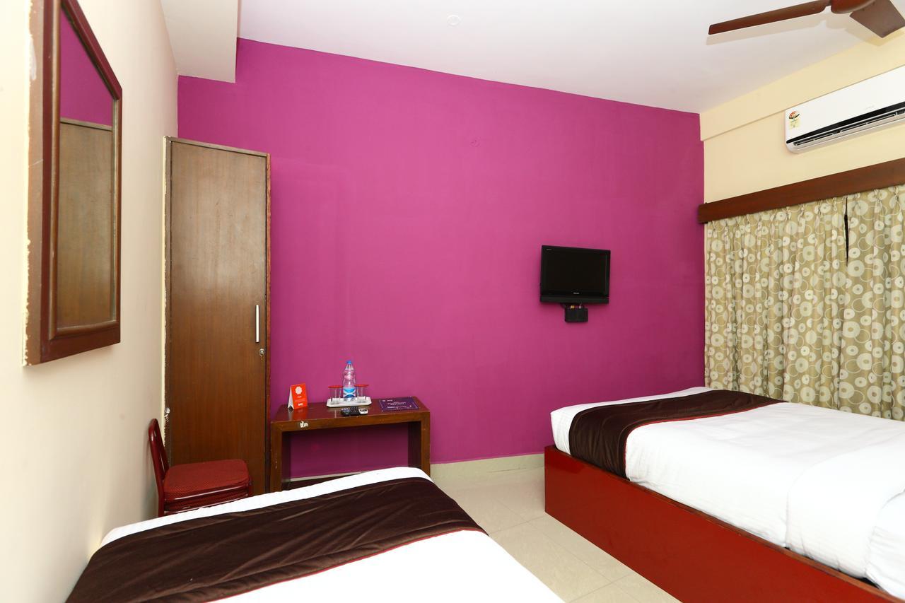 Oyo 8410 Rajeswari Tower Hotel เชนไน ภายนอก รูปภาพ