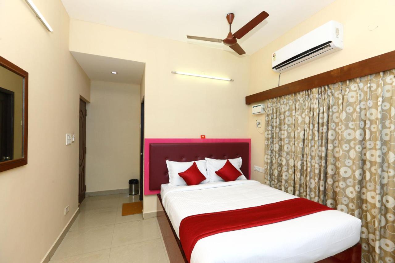 Oyo 8410 Rajeswari Tower Hotel เชนไน ภายนอก รูปภาพ