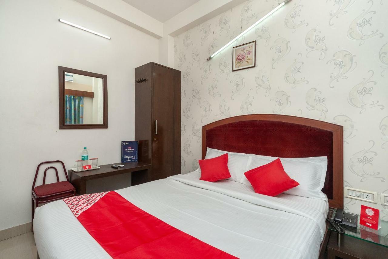 Oyo 8410 Rajeswari Tower Hotel เชนไน ภายนอก รูปภาพ