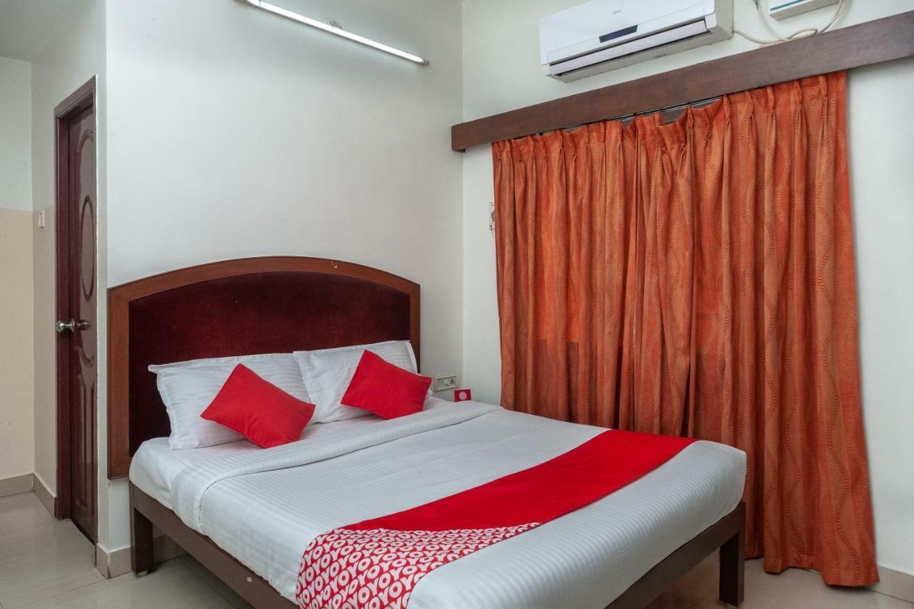 Oyo 8410 Rajeswari Tower Hotel เชนไน ภายนอก รูปภาพ