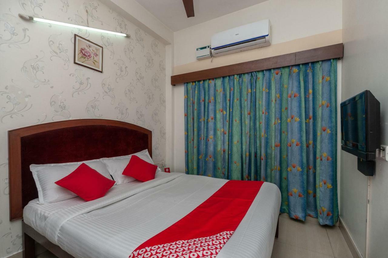 Oyo 8410 Rajeswari Tower Hotel เชนไน ภายนอก รูปภาพ
